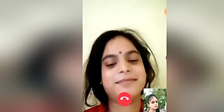 amateur,brunette,desi,exclusive,indian,phone,solo,webcam