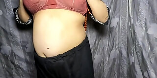 amateur,big ass,brunette,chubby,desi,hd,indian,milf,nude,solo