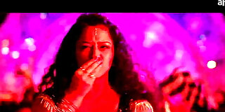 blowjob,cowgirl,desi,handjob,hindi,hogtied,hot,hottest,indian,kissing,music