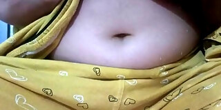 amateur,big tits,boobs,busty,busty amateur,hd,hot,huge tits,indian boobs,juggs,massage,melons,phone,solo