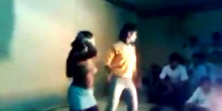 amateur,indian,topless