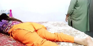 Enjoy Free Streaming Pakistani Step Daughter Fucked By Father,s Friend With Hot Audio Talk 5:25 HD Indian Porn Video