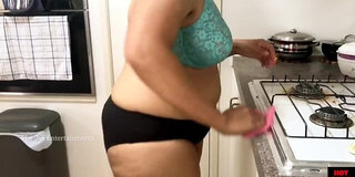 amateur,arab,bbw,big ass,desi,exclusive,indian,indian wife,kitchen,lady,milf,mom,multiracial,pakistani,sexy,solo,verified,voyeur,wife
