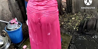 amateur,bathing,beautiful,big ass,boobs,hd,indian,outdoor,solo