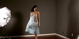 amateur,big tits,british,celebrity,close up,erotic,european,hot,indian,naked,solo,stripper,teen