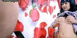 amateur,boobs,brunette,hd,indian,milf,stockings,sucking