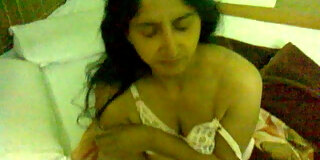 asian,bikini,desi,hindi,indian,indian mom,mom,punjabi,sex