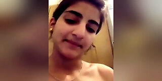 amateur,boobs,brunette,cute,desi,exclusive,indian,phone,pussy,solo,webcam