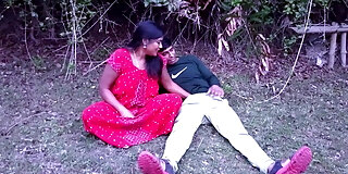 amateur,cougar,handjob,hd,homemade,indian,jungle,mature,milf,outdoor,sex