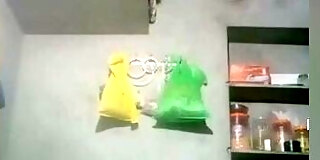 amateur,boobs,brunette,cute,desi,indian,phone,pussy,solo,webcam