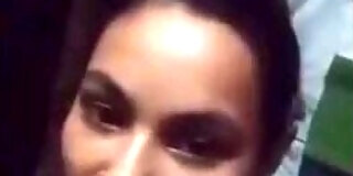 amateur,bhabhi,big tits,boobs,brunette,desi,indian,phone,pussy,solo,webcam