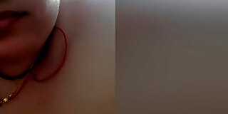 amateur,bhabhi,big tits,boobs,brunette,chubby,desi,exclusive,hd,indian,phone,solo,webcam