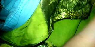 aunty,bhabhi,climax,cumshot,desi,dick,female orgasm,fingering,fucking,granny,hd,homemade,indian,mature,mom,sex,squirt,young